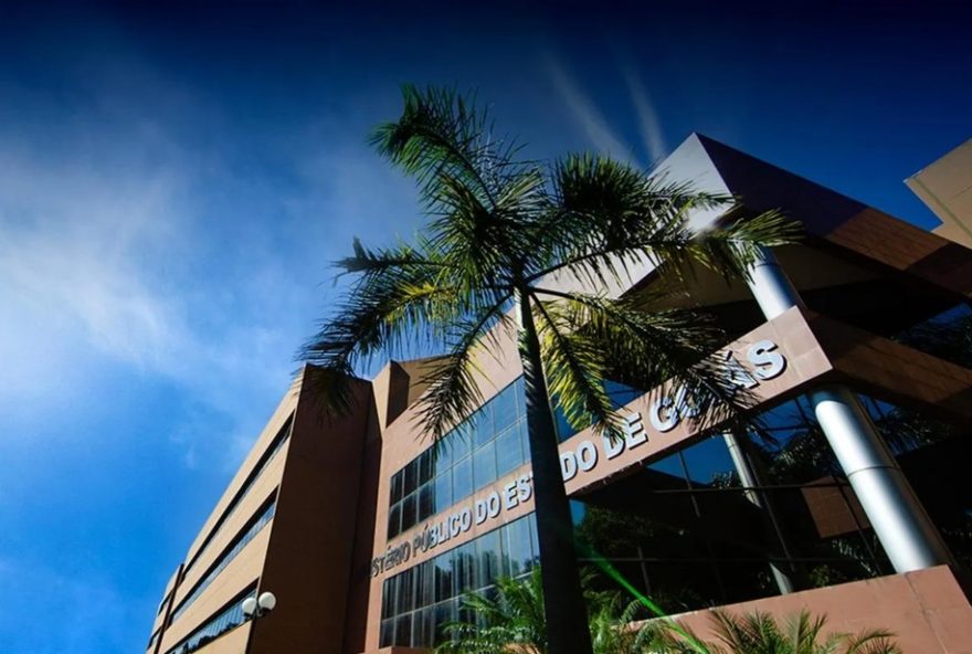 policial-militar-e-denunciado-por-estupro-e-filmagem-de-crime-em-goiatuba3A-caso-choca-goias policial-militar-e-denunciado-por-estupro-e-filmagem-de-crime-em-goiatuba3A-caso-choca-goias