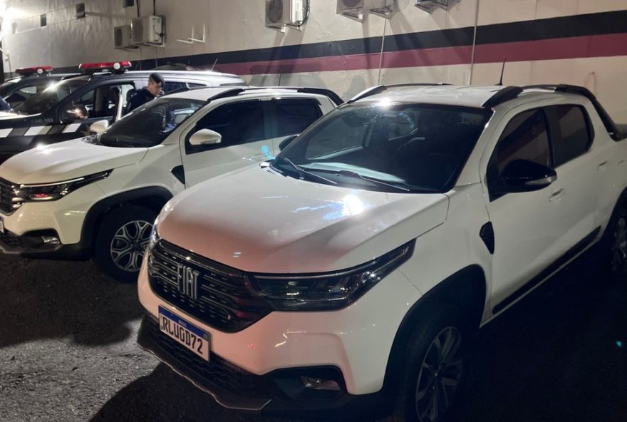 policial-penal-e-dois-homens-detidos-com-carros-roubados-e-r24-29-mil-em-campinas3A-detalhes-sobre-a-ocorrencia-na-2a-delegacia