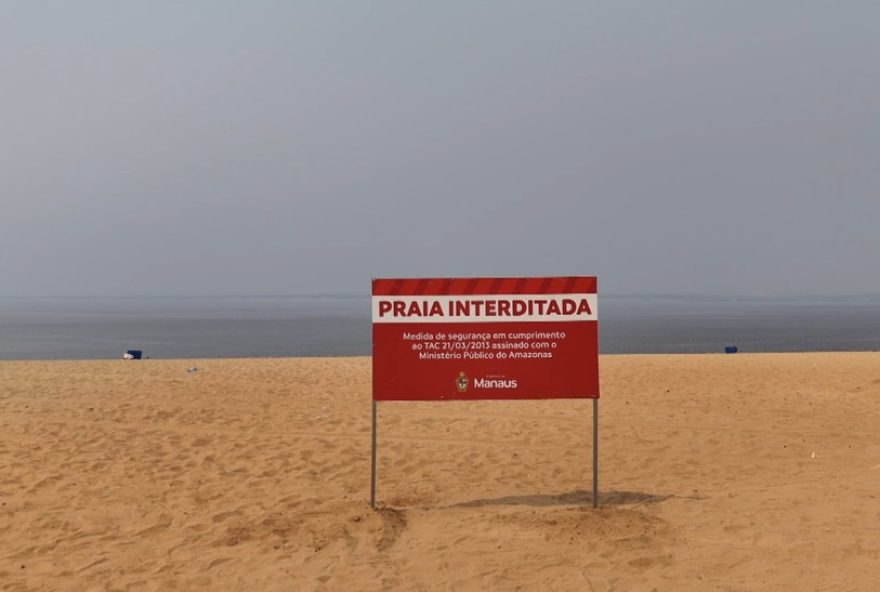 ponta-negra-em-manaus-mantem-praia-fechada-no-reveillon-por-seguranca