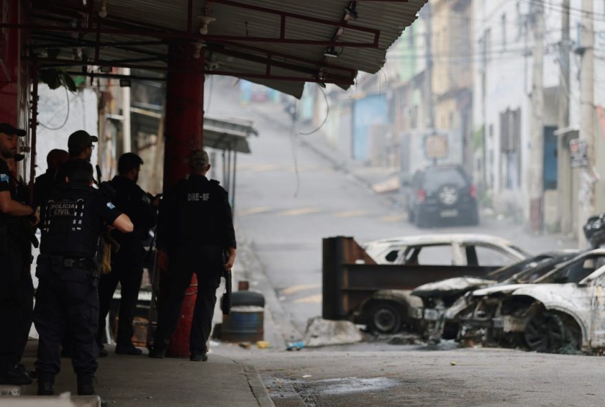 populacao-do-rio-apoia-enquadrar-faccoes-criminosas-a-grupos-terroristas