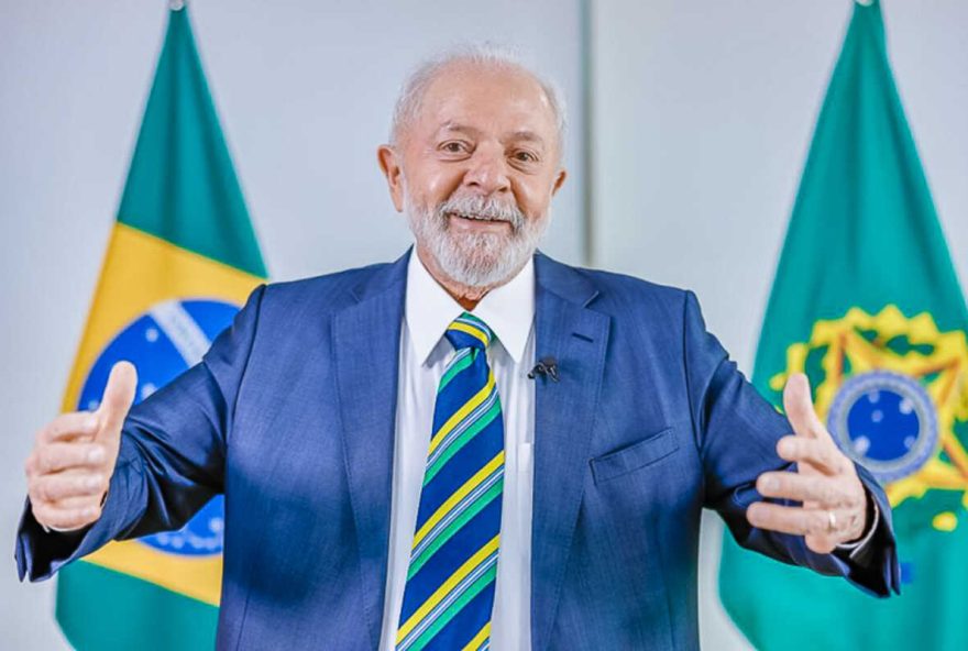 popularidade-de-lula-avanca-1725-em-ms-e-de-bolsonaro-recua