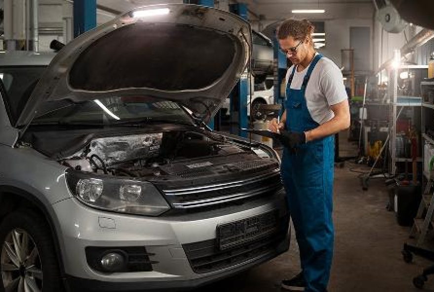 por-que-as-novas-tecnologias-automotivas-ameacam-as-tradicionais-oficinas-de-bairro por-que-as-novas-tecnologias-automotivas-ameacam-as-tradicionais-oficinas-de-bairro