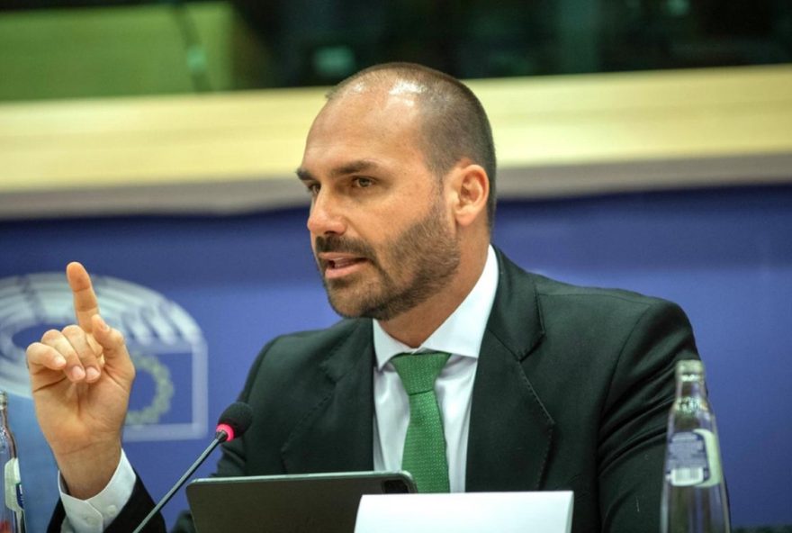 por-que-eduardo-bolsonaro-esta-ausente-nas-pesquisas-presidenciais-do-pl