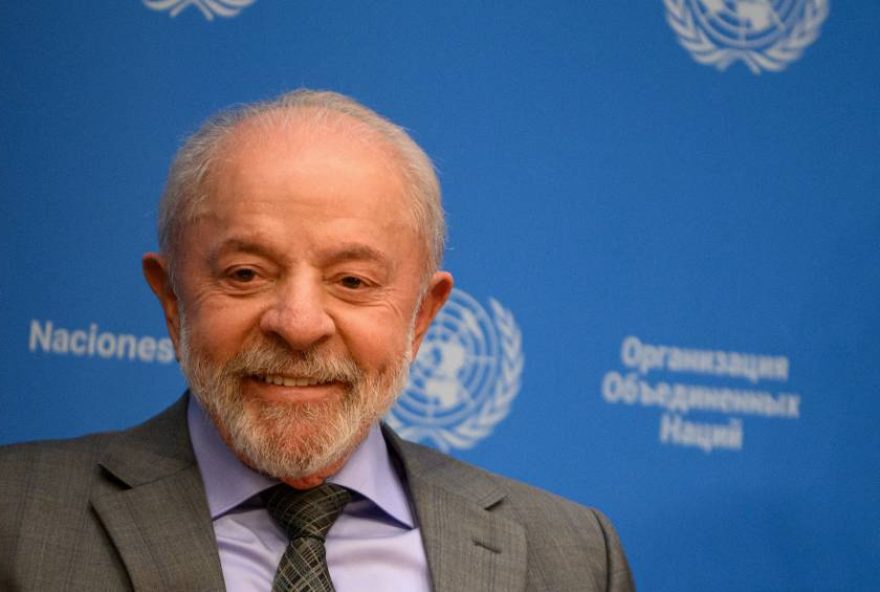 por-que-lula-tem-duas-datas-de-aniversario2C-logo-dois-signos