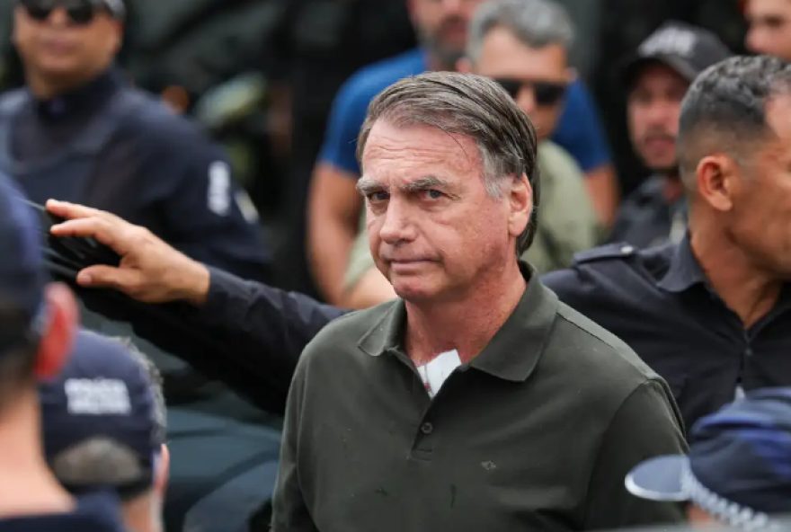 por-unanimidade2C-stf-nega-prisao-domiciliar-a-bolsonaro-e-o-mantem-na-papudinha por-unanimidade2C-stf-nega-prisao-domiciliar-a-bolsonaro-e-o-mantem-na-papudinha