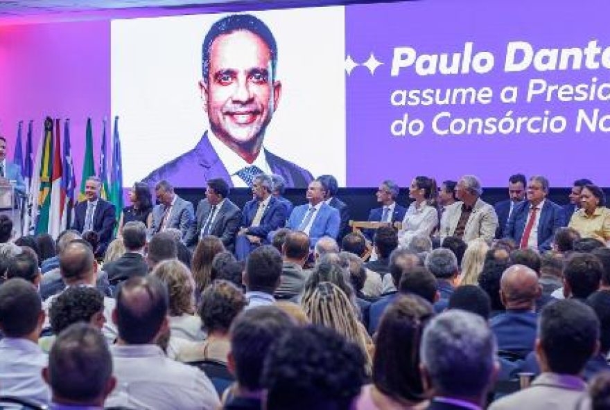 posse-do-novo-presidente-do-consorcio-ne-se-torna-ato-pro-lula-e-anti-bolsonaro posse-do-novo-presidente-do-consorcio-ne-se-torna-ato-pro-lula-e-anti-bolsonaro