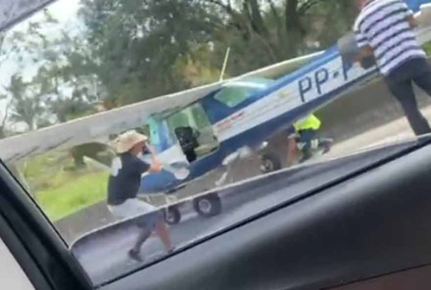 pouso-de-emergencia-de-aviao-monomotor-na-br-1163A-o-que-se-sabe-ate-agora