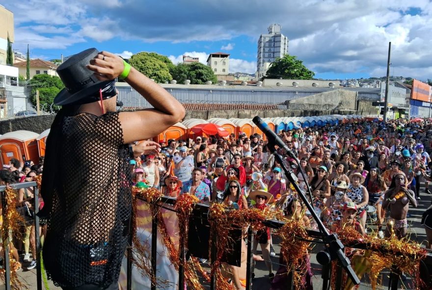 pre-carnaval-de-bh-20263A-confira-ensaios-e-cortejos-do-fim-de-semana pre-carnaval-de-bh-20263A-confira-ensaios-e-cortejos-do-fim-de-semana