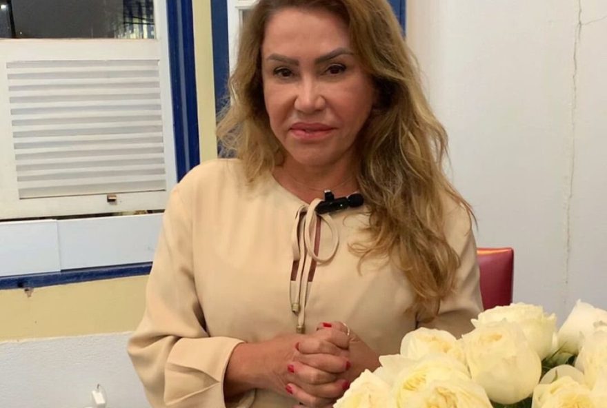 prefeita-de-pitangui-e-assaltada-e-tem-joias-avaliadas-em-quase-r241-milhao-roubadas