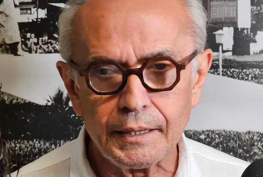 prefeito-cicero-lucena-faz-comparacao-entre-hugo-motta-e-mae-dinah prefeito-cicero-lucena-faz-comparacao-entre-hugo-motta-e-mae-dinah