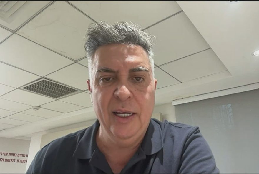 prefeito-de-belo-horizonte-retorna-ao-brasil-apos-refugio-em-israel3A-detalhes-da-operacao-de-resgate-e-a-volta-da-comitiva