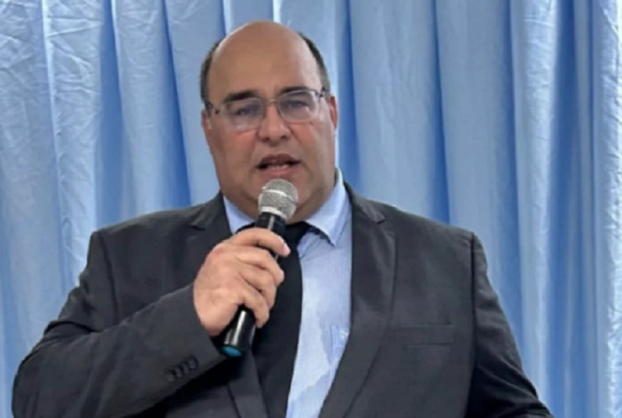 prefeito-de-dias-davila-e-obrigado-a-nomear-aprovados-em-concurso prefeito-de-dias-davila-e-obrigado-a-nomear-aprovados-em-concurso