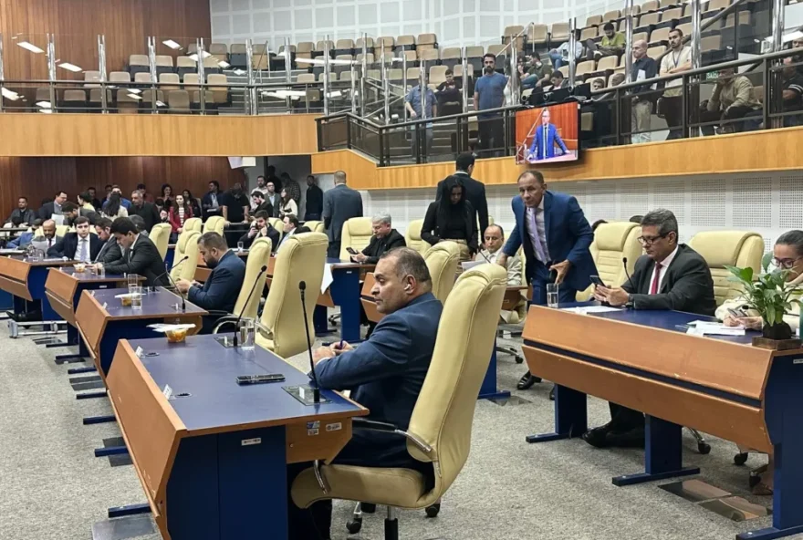 prefeito-de-goiania-cria-cei-da-limpeza-e-demite-irmaos-de-vereadores