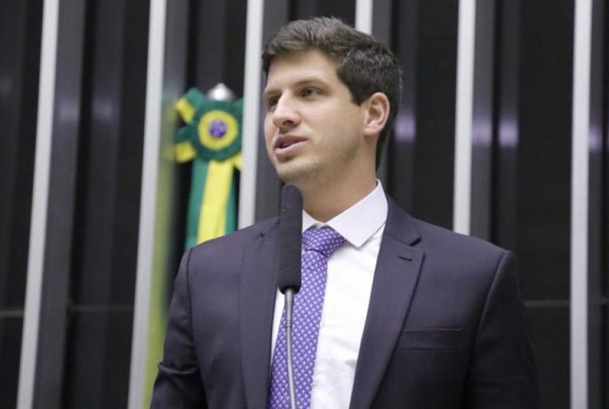 prefeito-do-recife-suspende-contrato-milionario-por-suspeita-de-sobrepreco