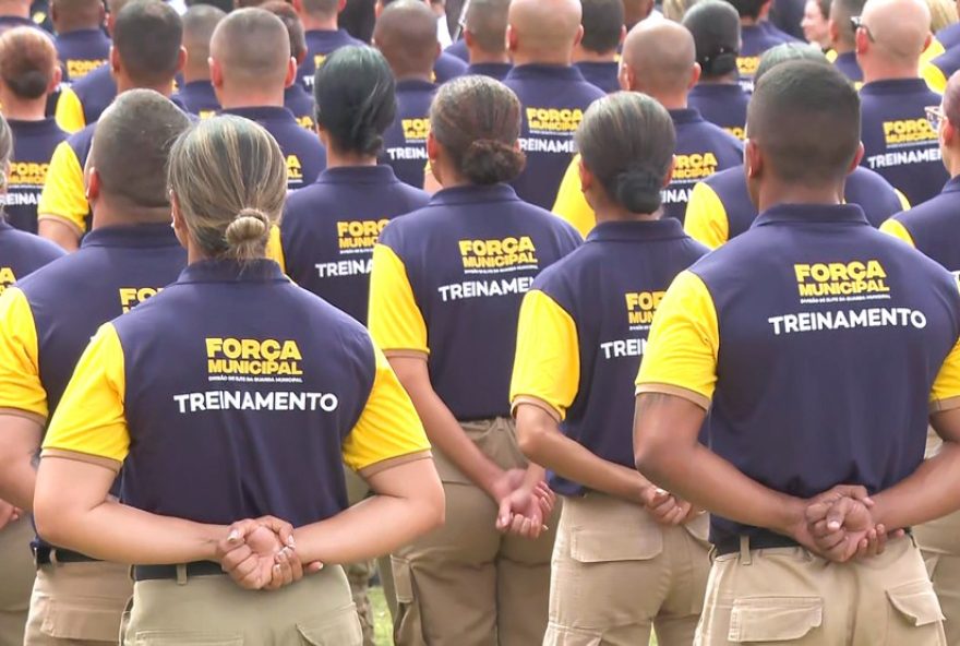 prefeito-paes-cria-secretaria-de-seguranca-urbana-para-coordenar-forca-municipal-do-rio prefeito-paes-cria-secretaria-de-seguranca-urbana-para-coordenar-forca-municipal-do-rio