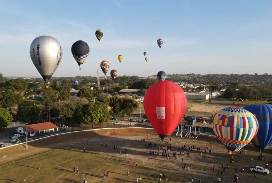 prefeitura-de-aracoiaba-da-serra-adota-protocolo-de-seguranca-para-eventos-de-balonismo