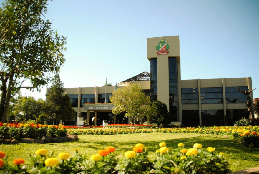 prefeitura-de-canoinhas-lanca-concurso-publico-com-146-vagas-e-salarios-de-ate-r24-19-mil prefeitura-de-canoinhas-lanca-concurso-publico-com-146-vagas-e-salarios-de-ate-r24-19-mil