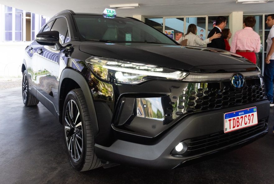 prefeitura-de-contagem-lanca-taxi-premium3A-mais-conforto-e-tecnologia-com-igualdade-tarifaria