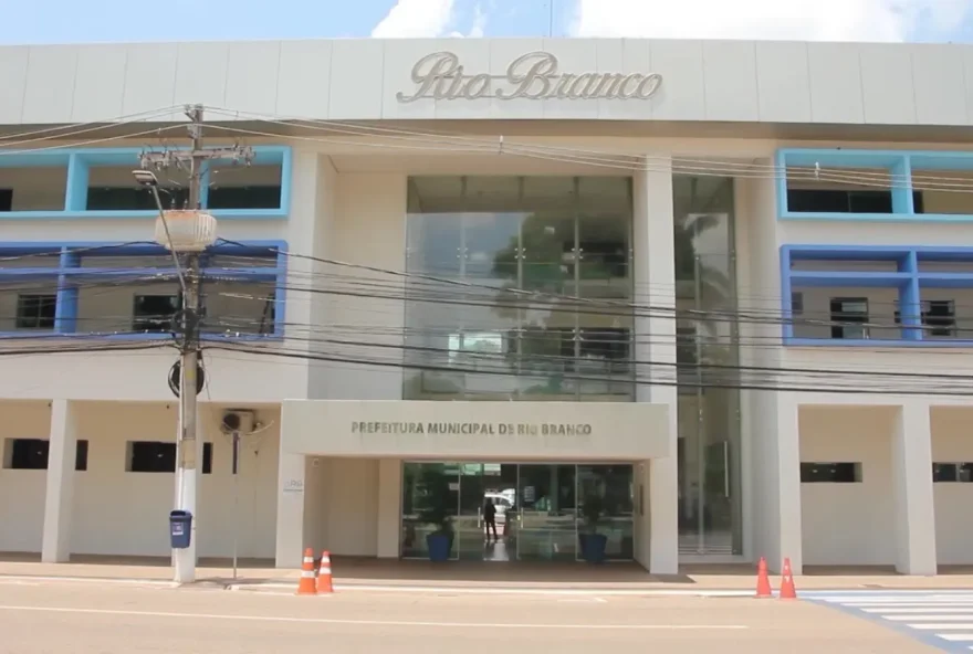 prefeitura-de-rio-branco-nomeia-nova-lista-de-aprovados-no-concurso-publico-do-rbprev