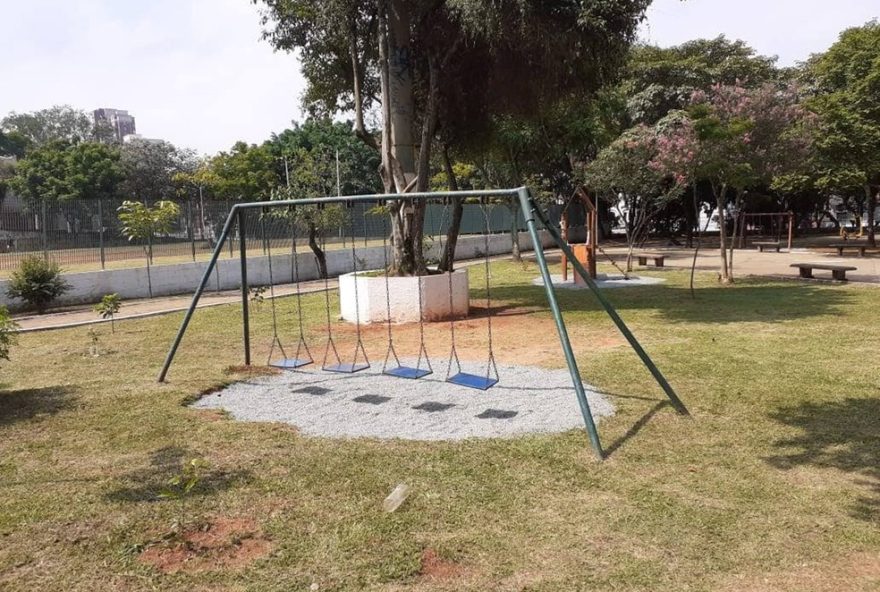 prefeitura-de-sp-mantem-grama-natural-em-praca-da-vila-mariana-apos-protestos prefeitura-de-sp-mantem-grama-natural-em-praca-da-vila-mariana-apos-protestos