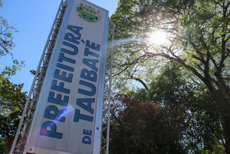 prefeitura-de-taubate-nao-preve-reajuste-salarial-para-servidores-em-2025.-novo-beneficio-de-vale-alimentacao-e-ampliado