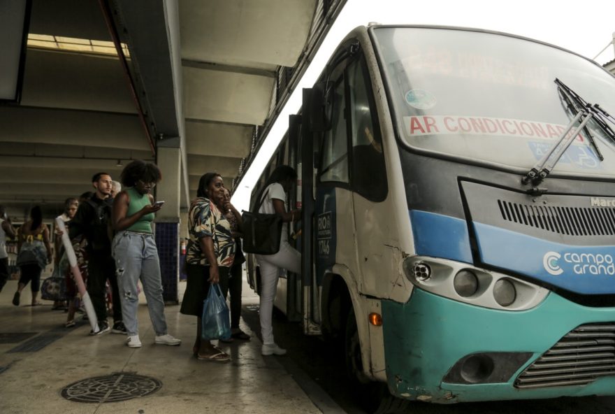 prefeitura-do-rio-de-janeiro-lanca-licitacao-para-novas-empresas-de-onibus-saiba-mais-sobre-o-sistema-rio