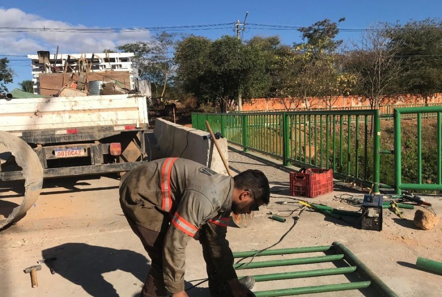 prefeitura-investe-em-obras-de-melhoria-na-avenida-sidney-chaves2C-montes-claros3A-confira-detalhes