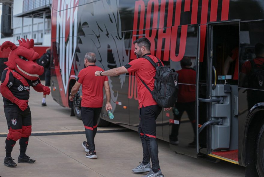 presidente-confirma-permanencia-de-rafael-lacerda-no-atletico-go-para-2026 presidente-confirma-permanencia-de-rafael-lacerda-no-atletico-go-para-2026