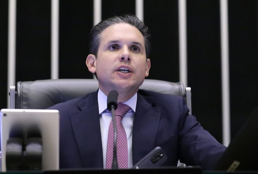 presidente-da-camara-adia-votacao-do-pl-antifaccoes-para-ampliar-debate presidente-da-camara-adia-votacao-do-pl-antifaccoes-para-ampliar-debate