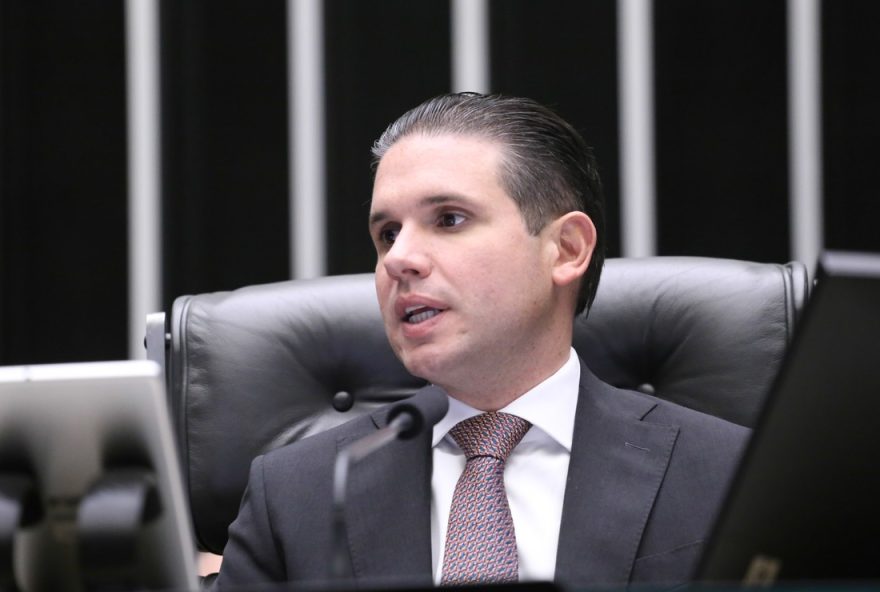 presidente-da-camara-despacha-pec-do-6×1-a-ccj-para-tramitacao-na-camara presidente-da-camara-despacha-pec-do-6x1-a-ccj-para-tramitacao-na-camara