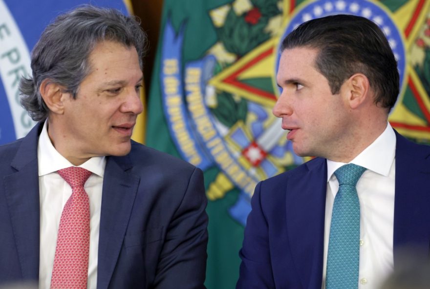 presidente-da-camara2C-hugo-motta2C-defende-regra-fiscal-de-haddad-criticada-pelo-mercado