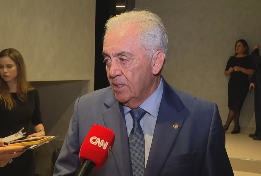 presidente-da-ccj-do-senado-critica-divergencias-entre-governo-e-congresso