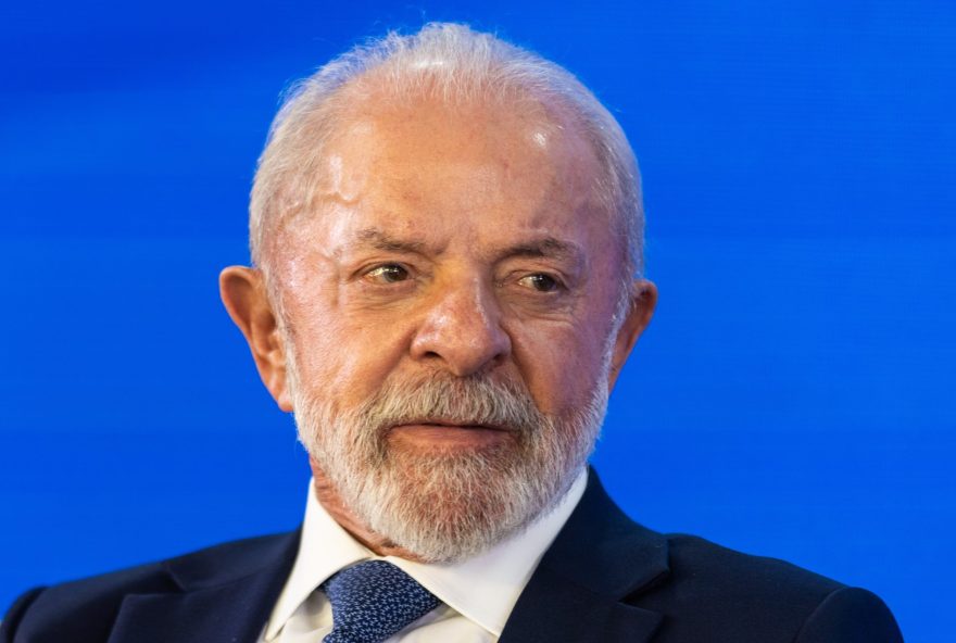 presidente-do-conib-contradiz-declaracao-de-flavio-bolsonaro-sobre-lula-ser-antissemita presidente-do-conib-contradiz-declaracao-de-flavio-bolsonaro-sobre-lula-ser-antissemita