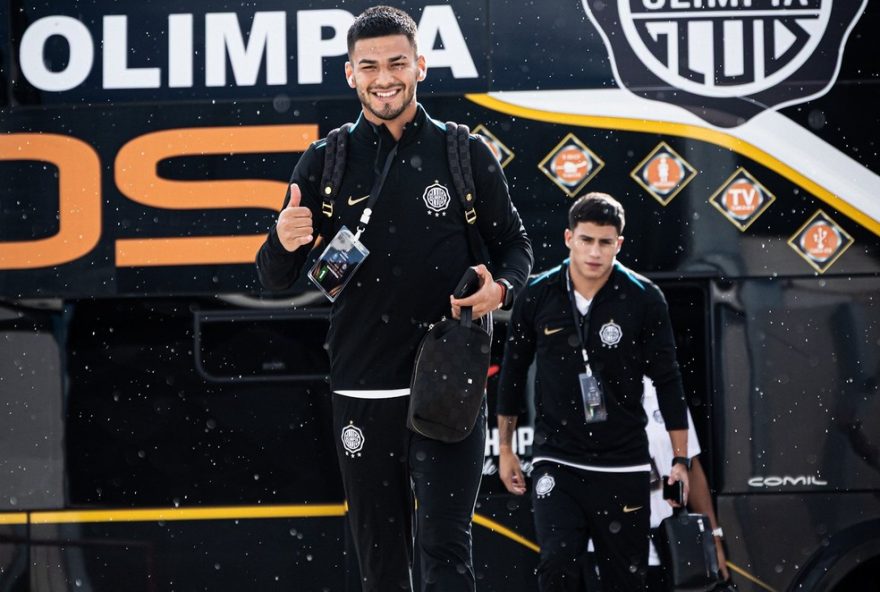 presidente-do-olimpia-anuncia-amistoso-contra-atletico-mg-em-janeiro3A-vitoria-cup-em-jogo3F