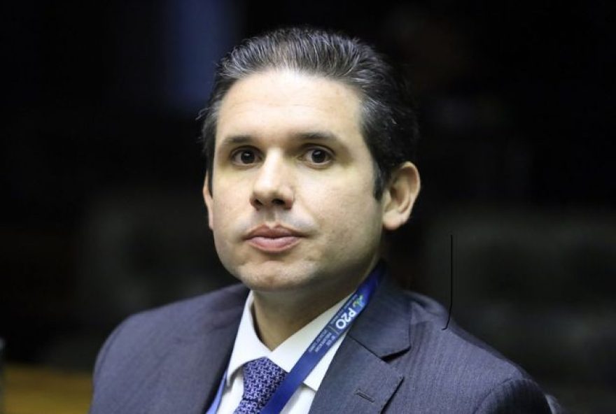 presidente-hugo-motta-anuncia-indicacao-do-relator-da-pec-6×1-1 presidente-hugo-motta-anuncia-indicacao-do-relator-da-pec-6x1-1