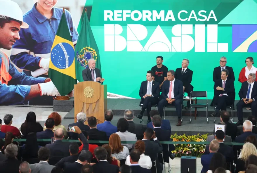 presidente-lula-apresenta-programa-de-reforma-de-casas-e-destaca-atencao-aos-invisiveis