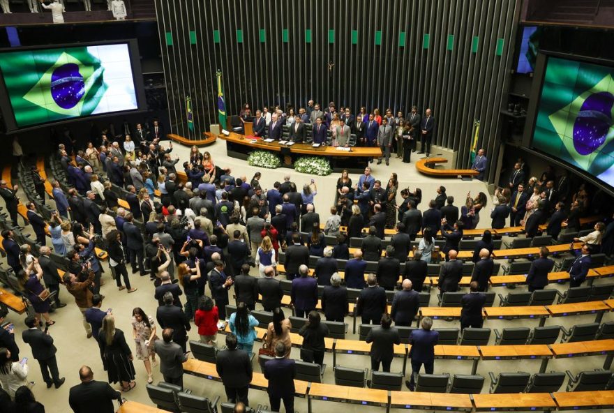 presidente-lula-comemora-avancos-e-numeros-recordes-ao-final-de-2025 presidente-lula-comemora-avancos-e-numeros-recordes-ao-final-de-2025