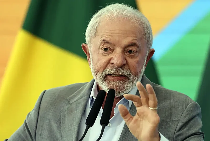 presidente-lula-critica-emendas-parlamentares-e-relacao-com-o-senado-fica-tensa