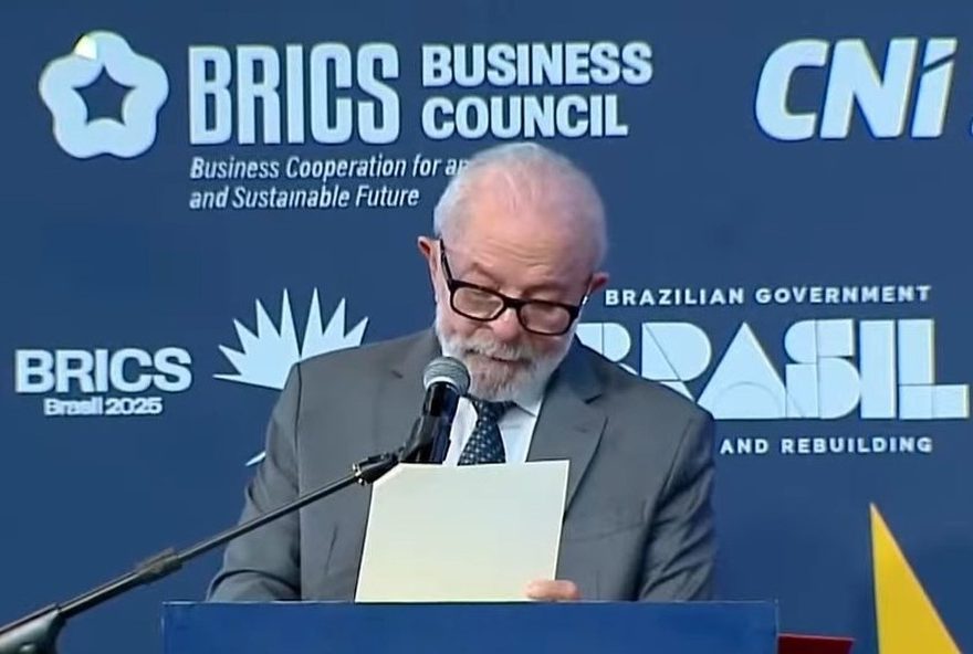 presidente-lula-defende-governanca-multilateral-sobre-ia-no-brics3A-riscos-apontam-necessidade-de-regras-compartilhadas