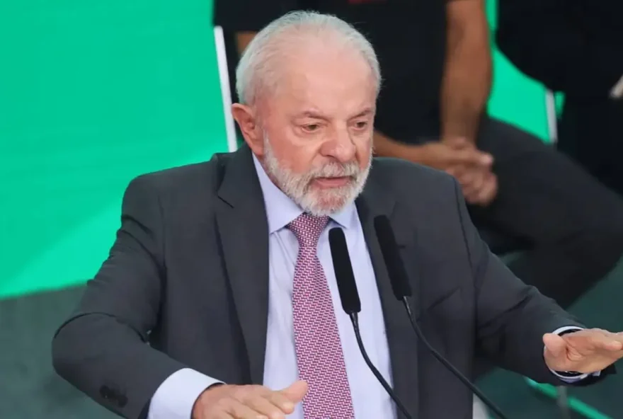 presidente-lula-organiza-apoio-humanitario-para-vitimas-de-tornado-no-parana