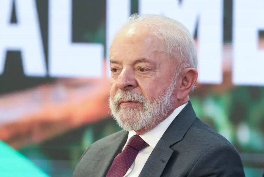 presidente-lula-pede-expulsao-de-servidor-do-cgu-acusado-de-agressao presidente-lula-pede-expulsao-de-servidor-do-cgu-acusado-de-agressao