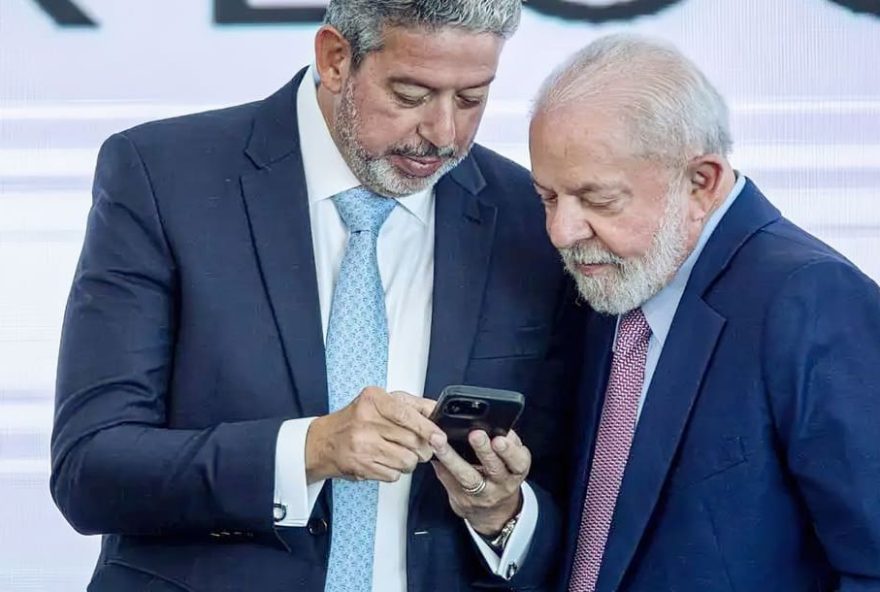 presidente-lula-sanciona-lei-que-amplia-prazo-para-deputado-atingir-idade