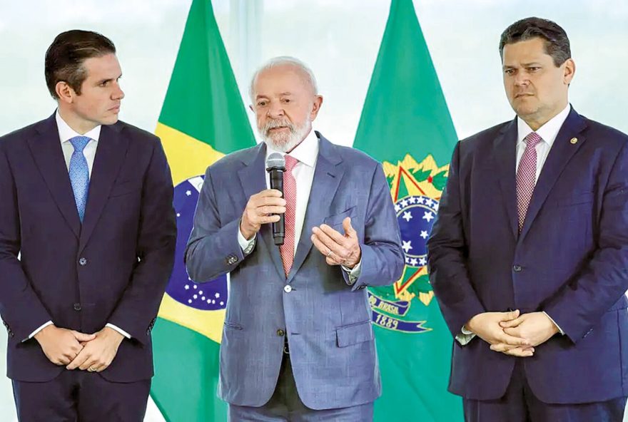 presidentes-da-camara-e-do-senado-nao-comparecem-a-sancao-do-ir-em-conflito-com-lula presidentes-da-camara-e-do-senado-nao-comparecem-a-sancao-do-ir-em-conflito-com-lula