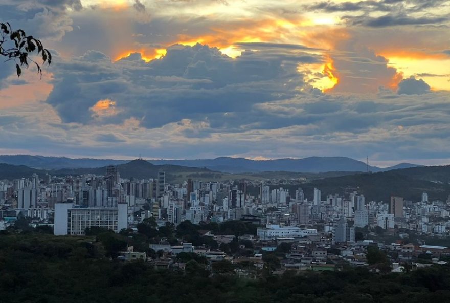 previsao-de-calor-e-chuva-nos-ultimos-dias-do-ano-em-divinopolis-e-regiao