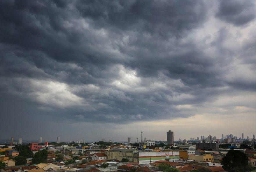previsao-de-chuva-em-goias-para-feriado-de-semana-santa3A-veja-onde-chove-mais