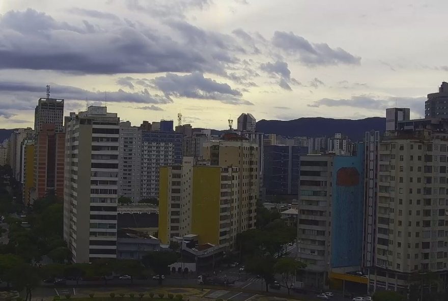 previsao-de-chuvas-fortes-e-volumosas-na-regiao-metropolitana3A-alertas-e-precaucoes-necessarias