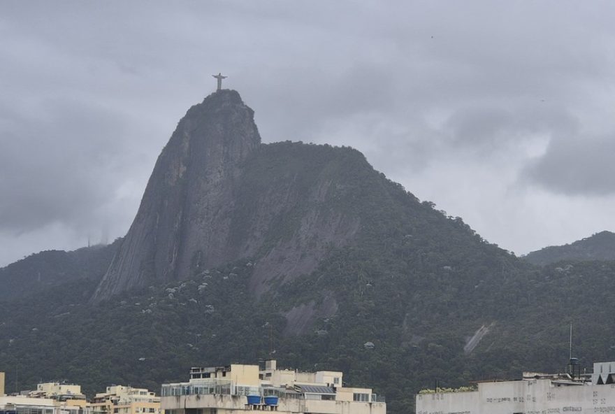 previsao-do-tempo-no-rio-de-janeiro3A-chuvas-isoladas-no-sabado-e-melhoria-nos-proximos-dias