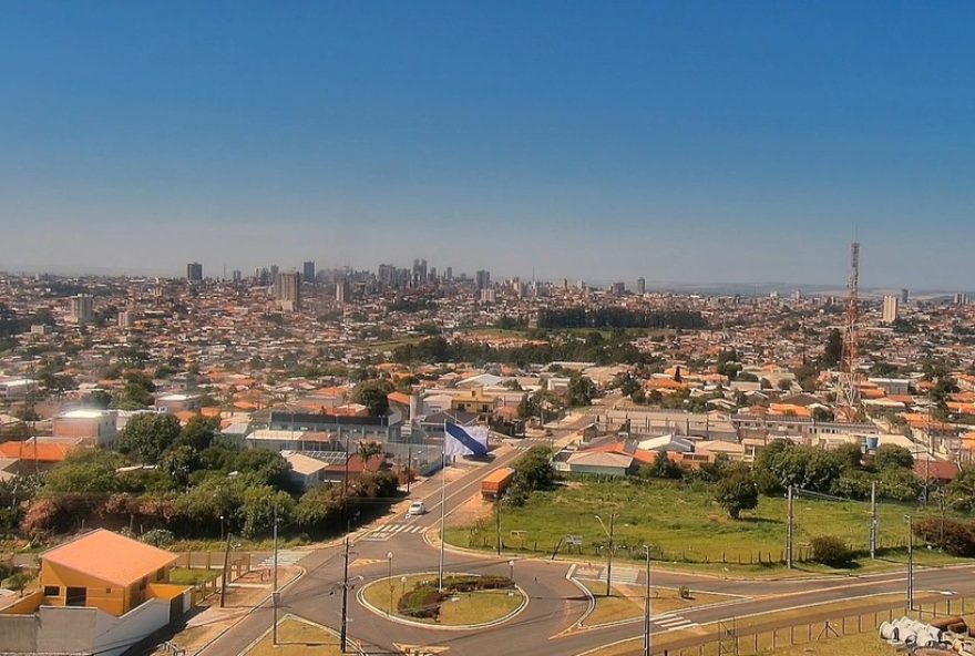 previsao-do-tempo-para-o-feriadao-do-dia-da-consciencia-negra-no-parana3A-sol-e-chuva-a-vista