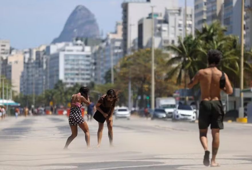 previsao-do-tempo-rio-de-janeiro-calor-intenso-chuvas-e-ventos-moderados-confira-dicas-de-seguranca-e-bem-estar previsao-do-tempo-rio-de-janeiro-calor-intenso-chuvas-e-ventos-moderados-confira-dicas-de-seguranca-e-bem-estar