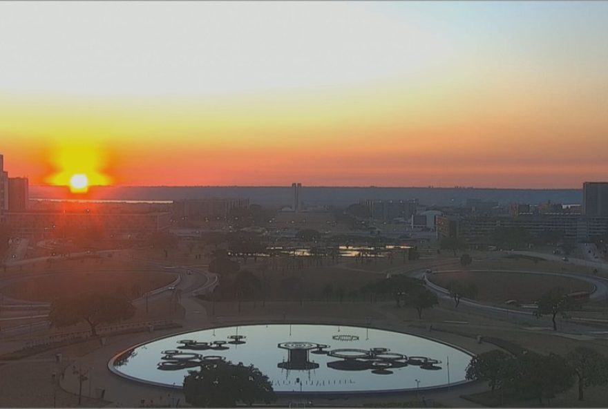 previsao-do-tempo3A-df-com-alerta-de-baixa-umidade-e-temperaturas-de-30degc-noticias-do-de-df